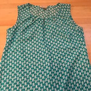 Banana Republic XS 100% polyester top